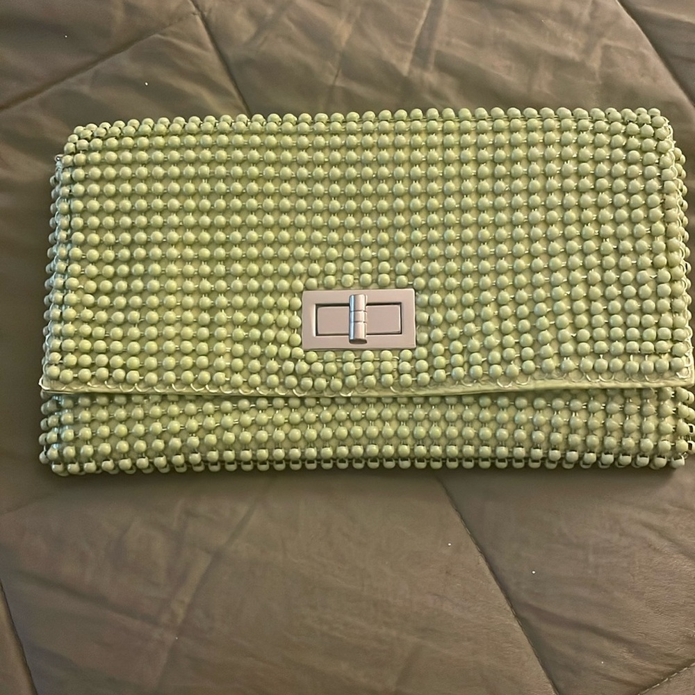 BCBGMAXAZRIA lime green beaded clutch 
O/S